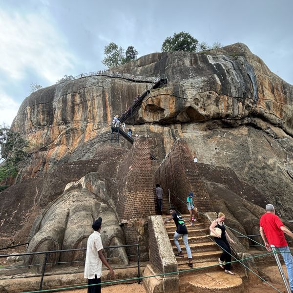 Sri Lanka 4